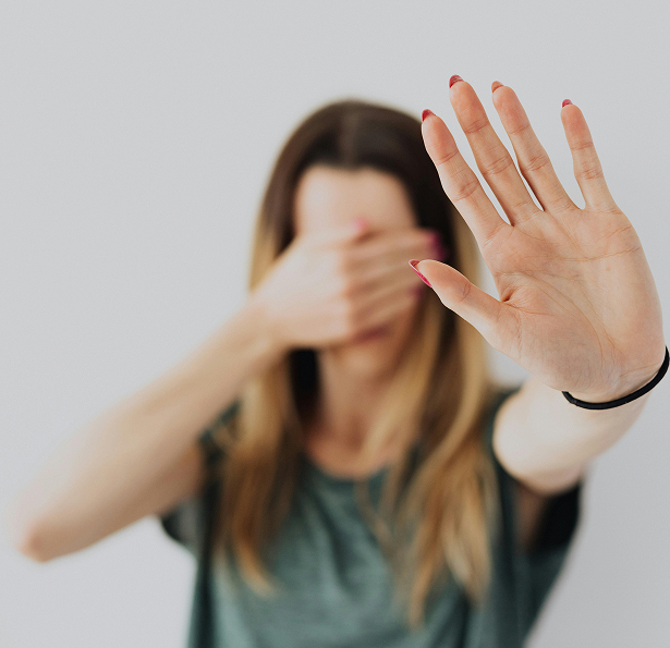 symptoms of trauma and ptsd